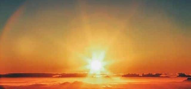 دانلود موسیقی بی کلام نزدیک به خورشید (Close to Sun) اثر مارتین چرنی