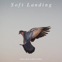 دانلود موسیقی بی کلام فرود نرم (Soft Landing)