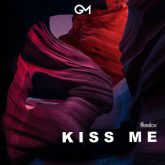 دانلود موسیقی بی کلام مرا ببوس (Kiss Me)